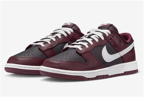 dark beetroot dunk low